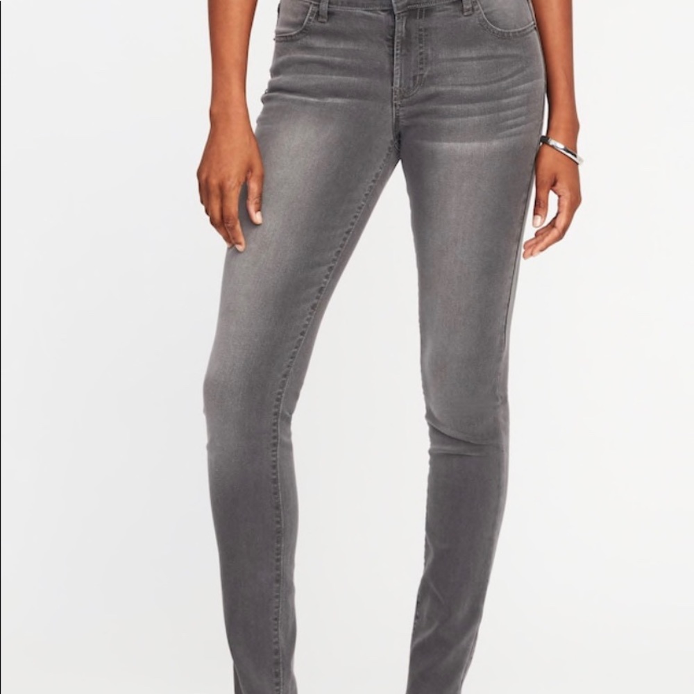 Gap  mid rise super skinny jeans